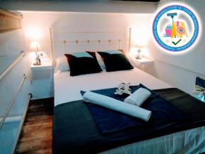 WISH SUITE BARRIO DE LEON EN TRIANA, Seville
